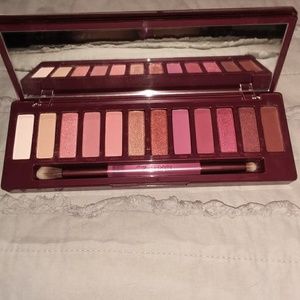 Urban decay naked cherry